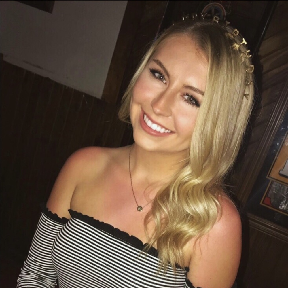 Meet your Posher, Erica